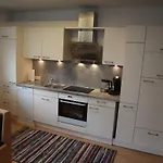 83 Apartman
