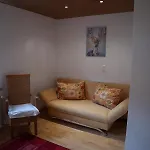 Apartman 83