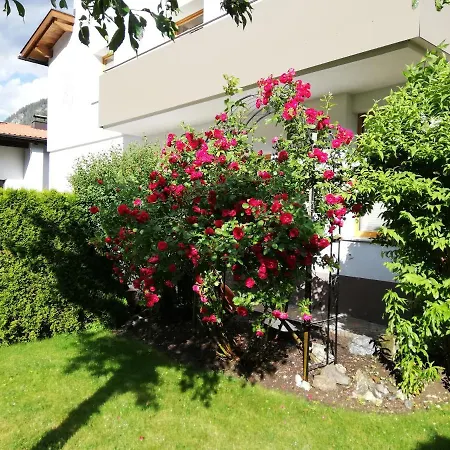 83 Apartman