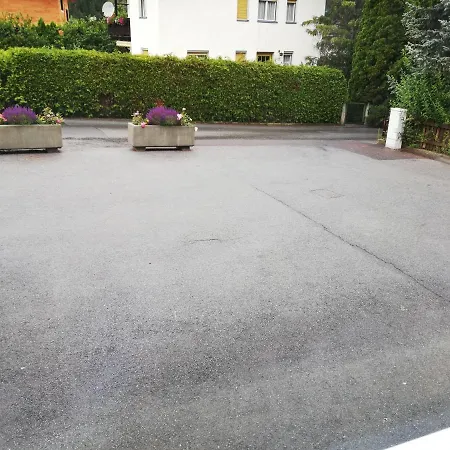 83 Apartment