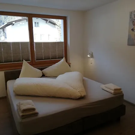 83 Apartment
