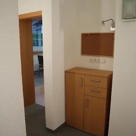 83 Apartment *
